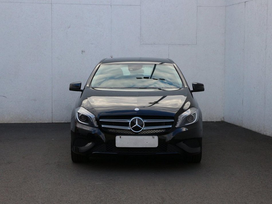 Mercedes-Benz Třída A 1.6 Style A180