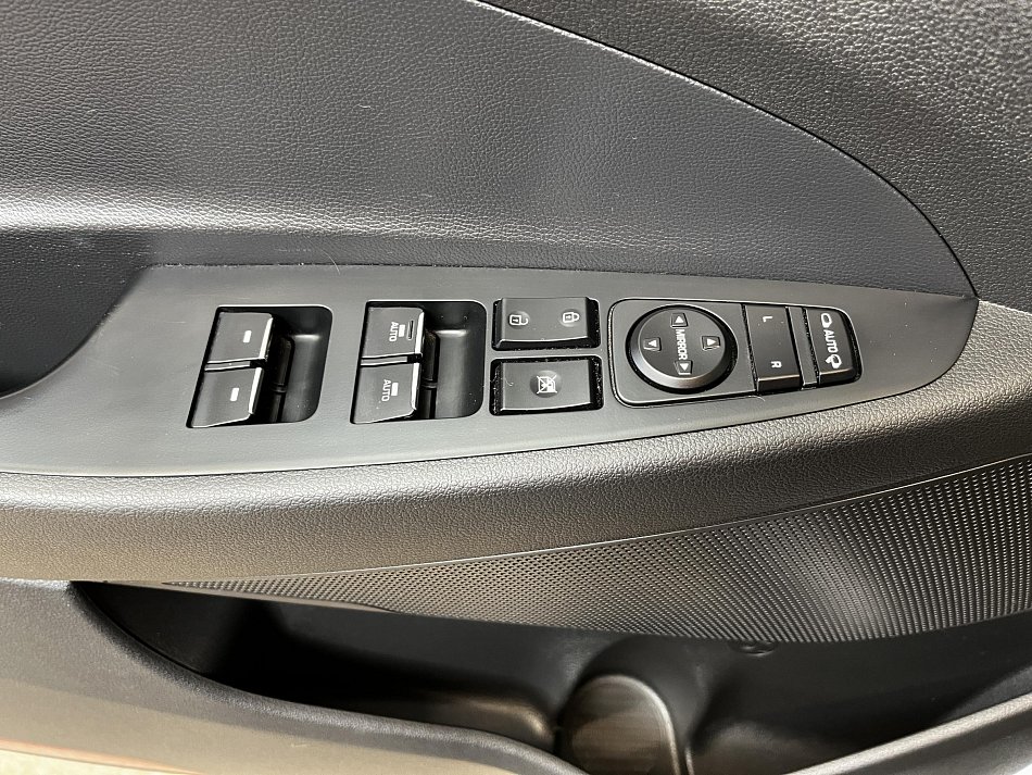 Hyundai Tucson 1.6 TGDi Trikolor