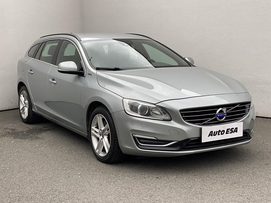 Volvo V60 2.4 D6  AWD