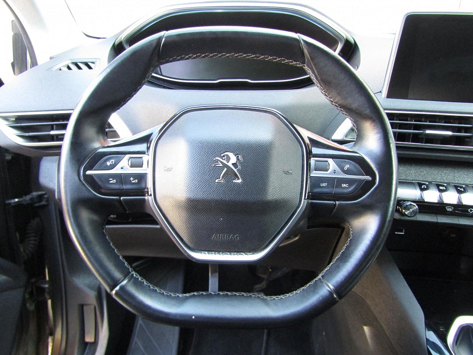 Peugeot 3008 1.5 HDi Allure