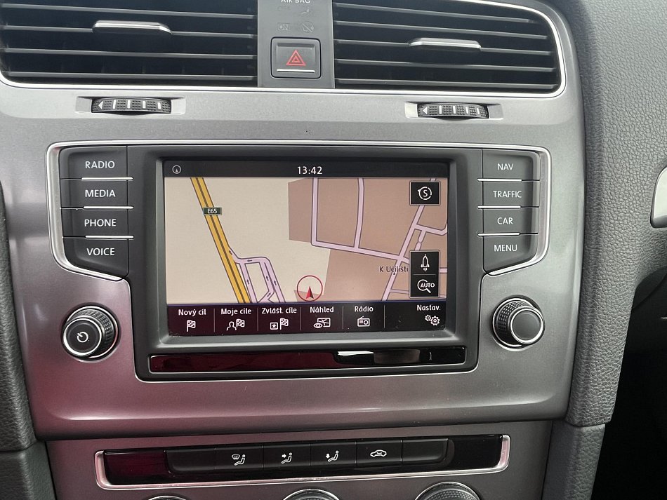 Volkswagen Golf 1.6TDi 