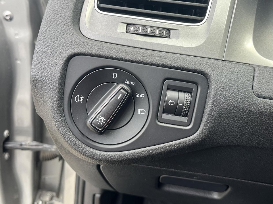 Volkswagen Golf 1.6TDi 