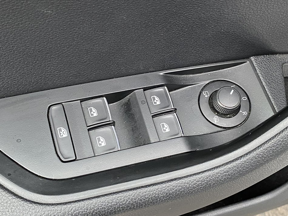 Škoda Superb III 2.0 TDi Style