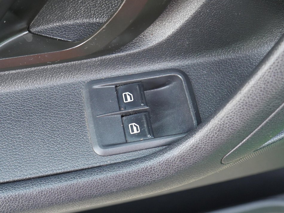 Škoda Fabia II 1.2 TSI Ambiente