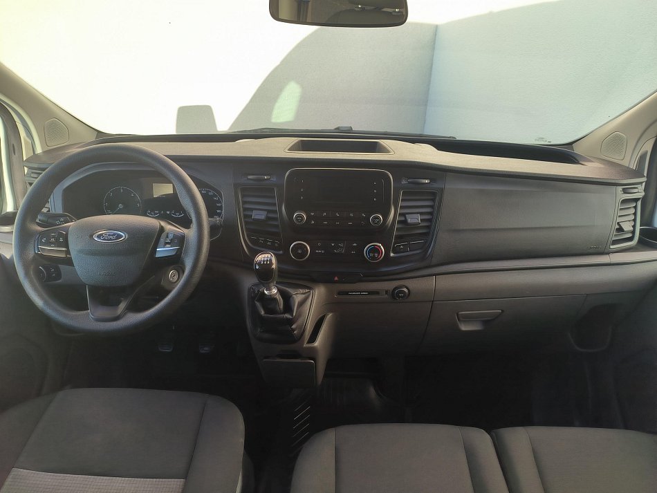 Ford Transit Custom 2.0TDCi  L1H2 9míst