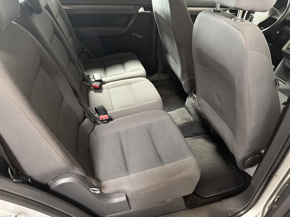 Volkswagen Touran 1.9TDi 