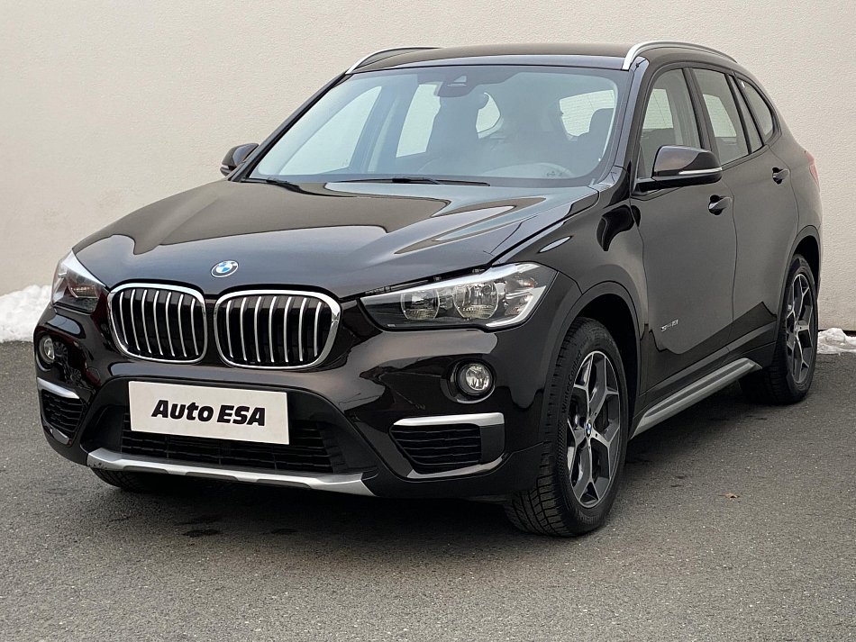 BMW X1 1.5i  sDrive 18i