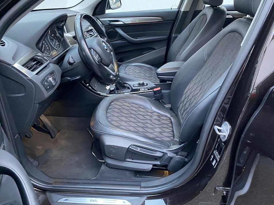 BMW X1 1.5i  sDrive 18i