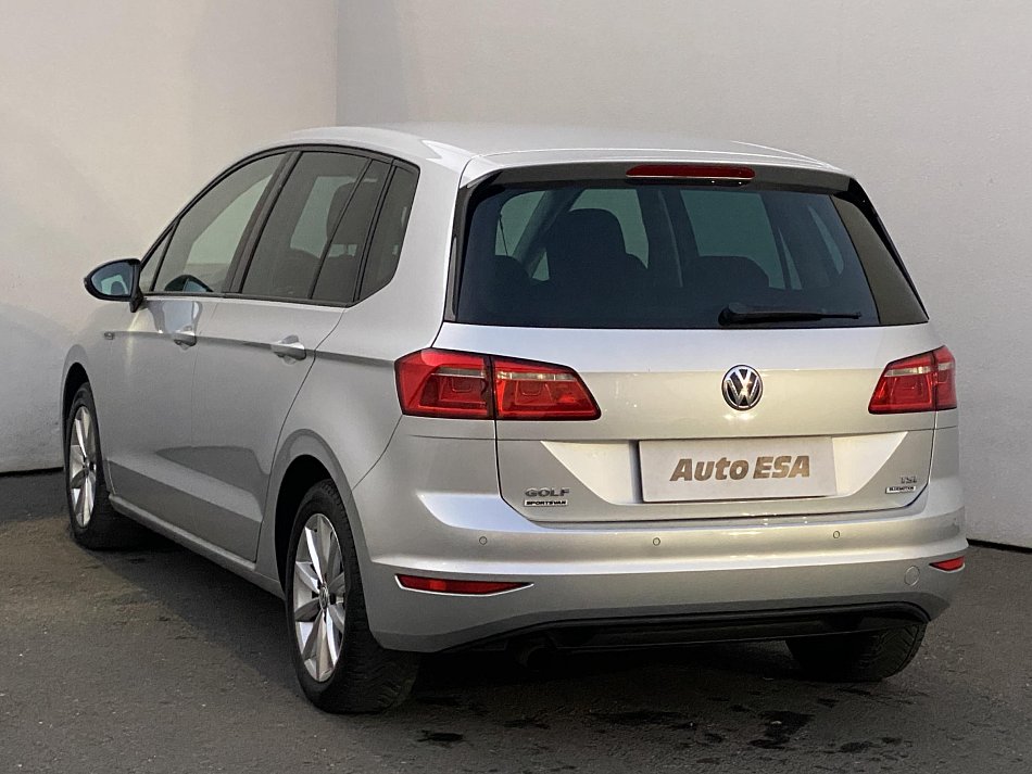 Volkswagen Sportsvan 1.2 TSi Lounge