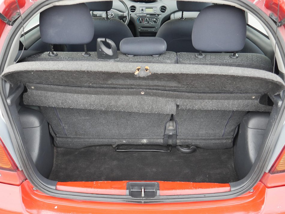 Toyota Yaris 1.0VVTi 