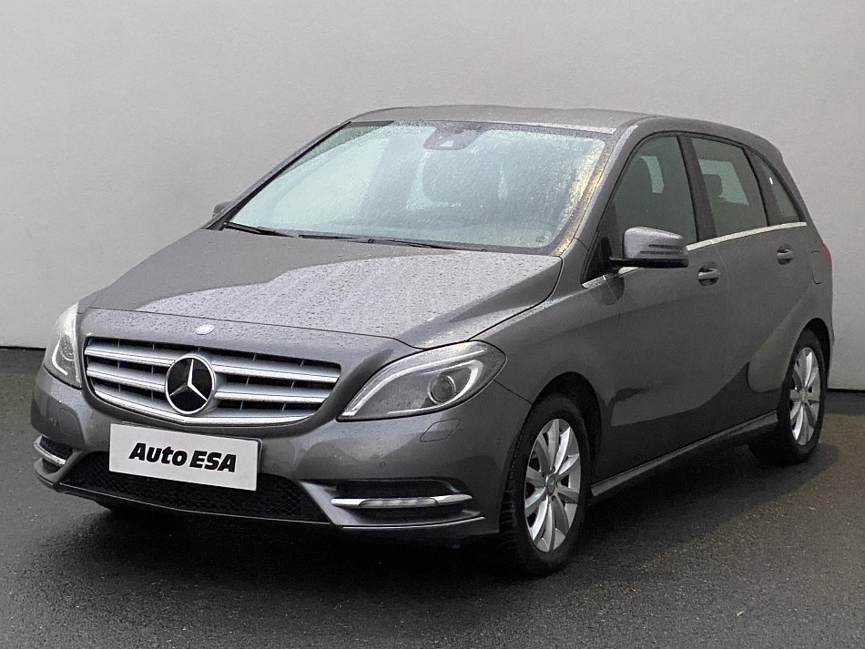 Mercedes-Benz Třída B 1.6i  B180