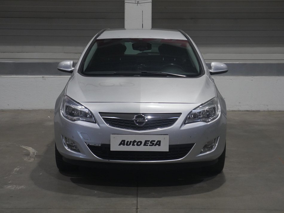 Opel Astra 1.4T 