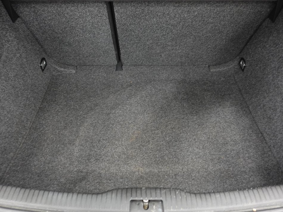 Volkswagen Golf 2.3 V5 