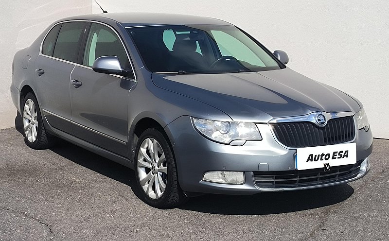 Škoda Superb II 3.6 FSi Elegance 4x4
