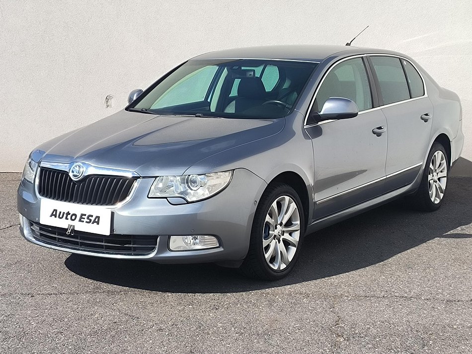Škoda Superb II 3.6 FSi Elegance 4x4