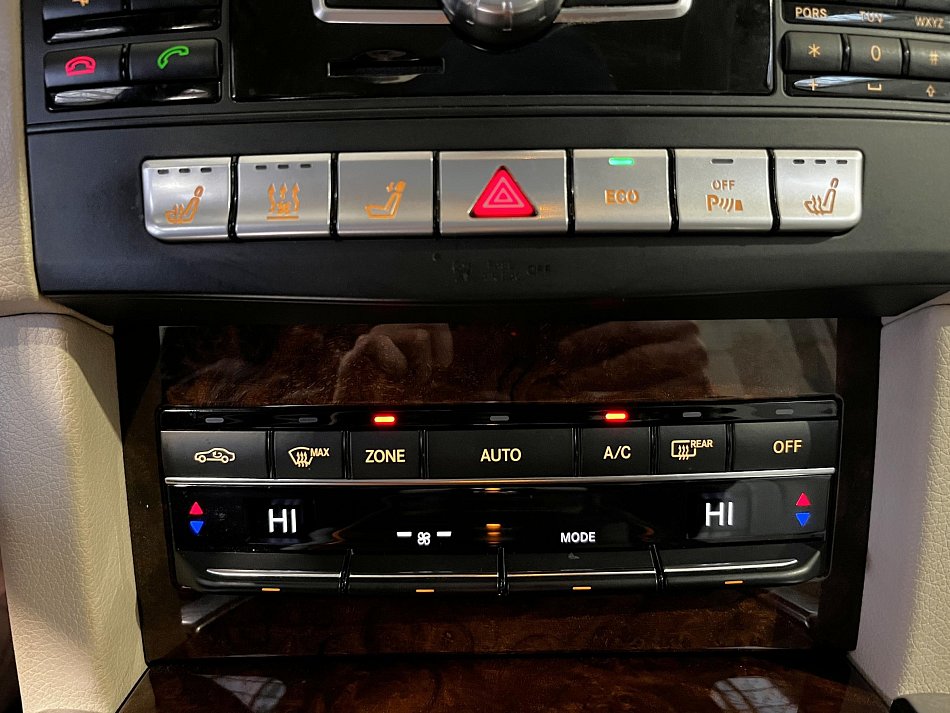 Mercedes-Benz Třída E 2.2 CDi Elegance E250