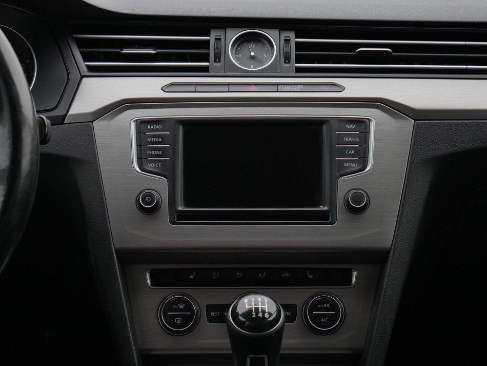 Volkswagen Passat 1.4TSi 