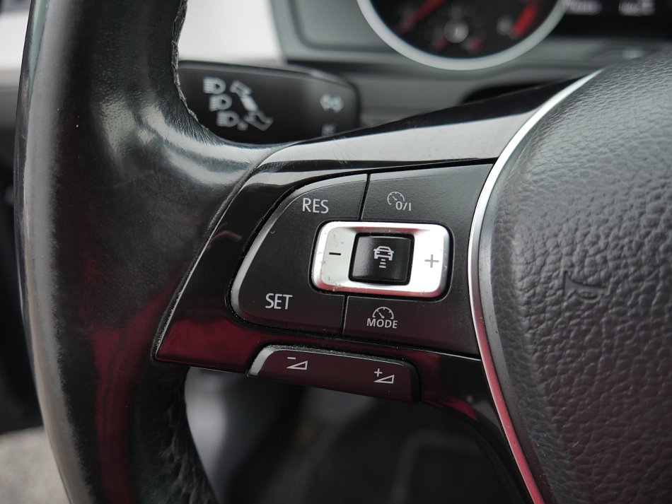 Volkswagen Passat 1.4TSi 