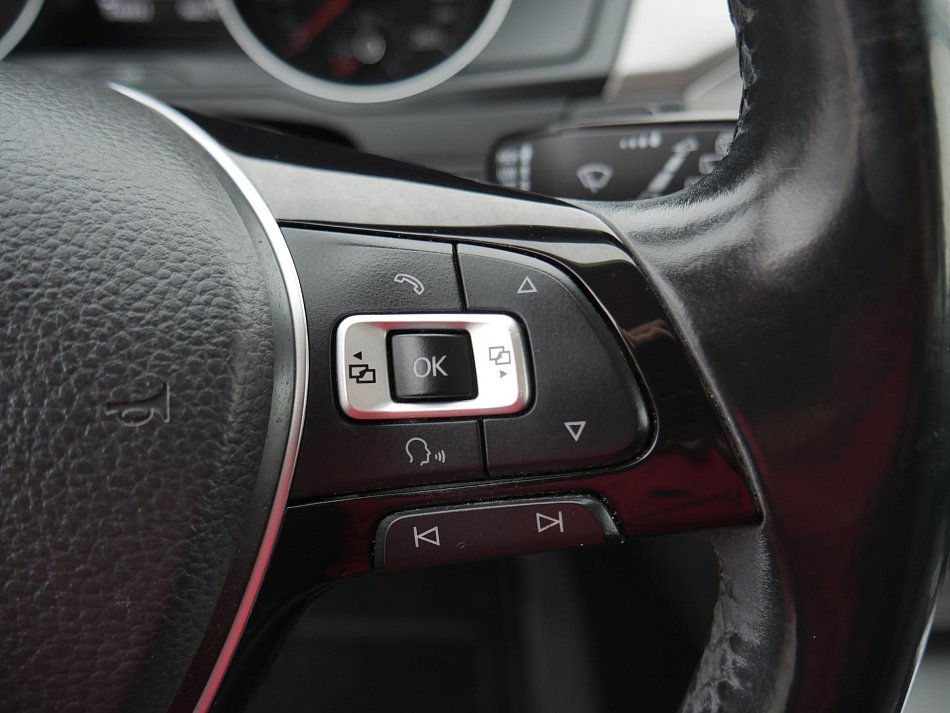 Volkswagen Passat 1.4TSi 