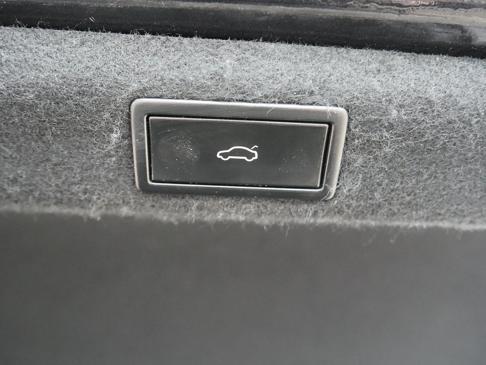 Škoda Superb III 2.0 TSi  4x4