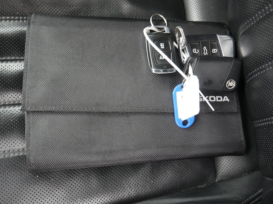 Škoda Superb III 2.0 TSi  4x4