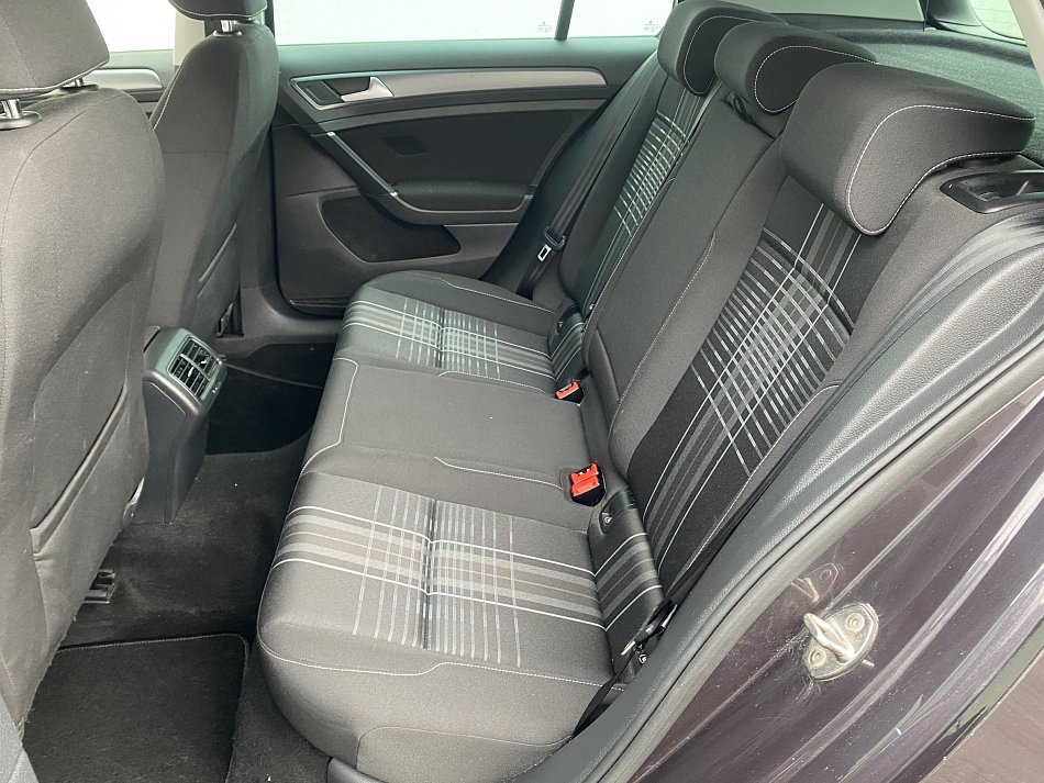 Volkswagen Golf 1.2 TSi Lounge