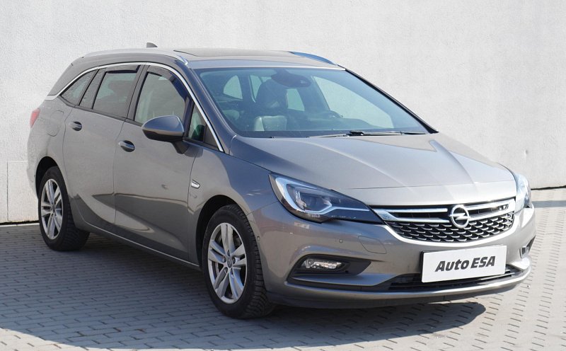 Opel Astra 1.6 CDTi 