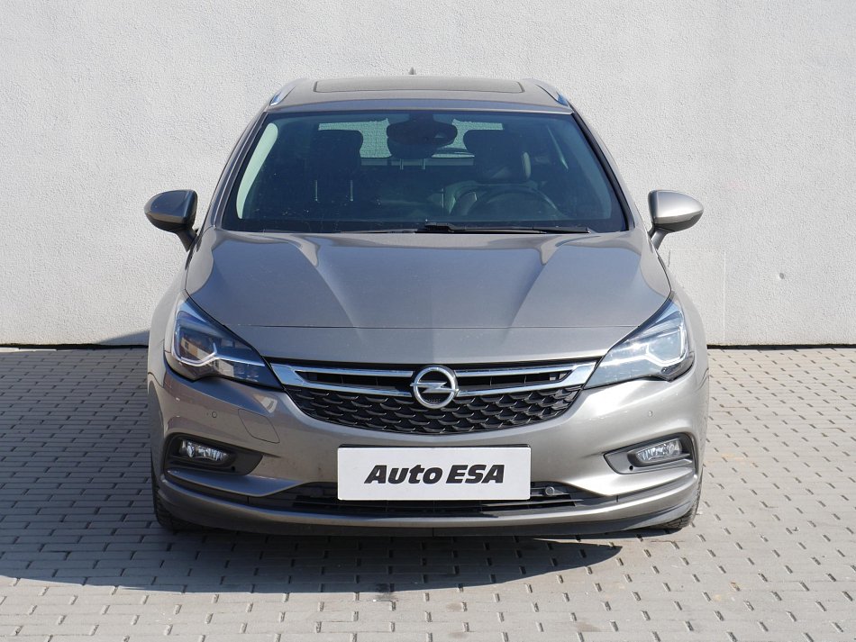 Opel Astra 1.6 CDTi 