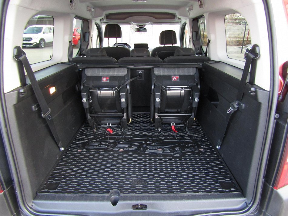 Peugeot Rifter 1.5HDi GT Line MAXi 7míst