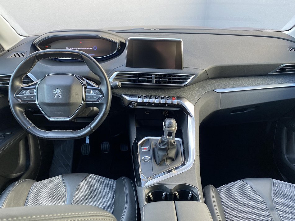 Peugeot 3008 1.5 HDi Allure