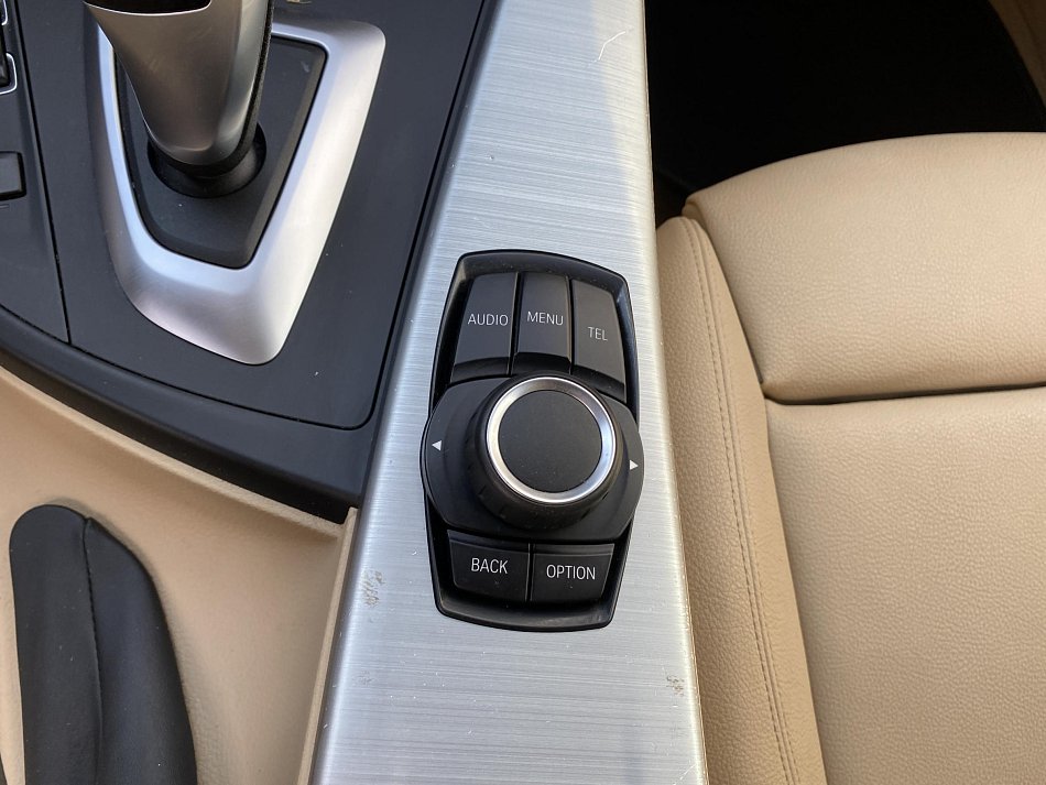 BMW Řada 3 2.0 i  xD