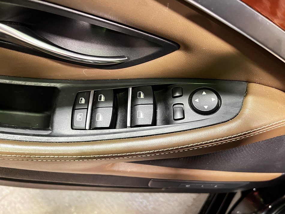 BMW Řada 5 3.0D  535D Xdrive