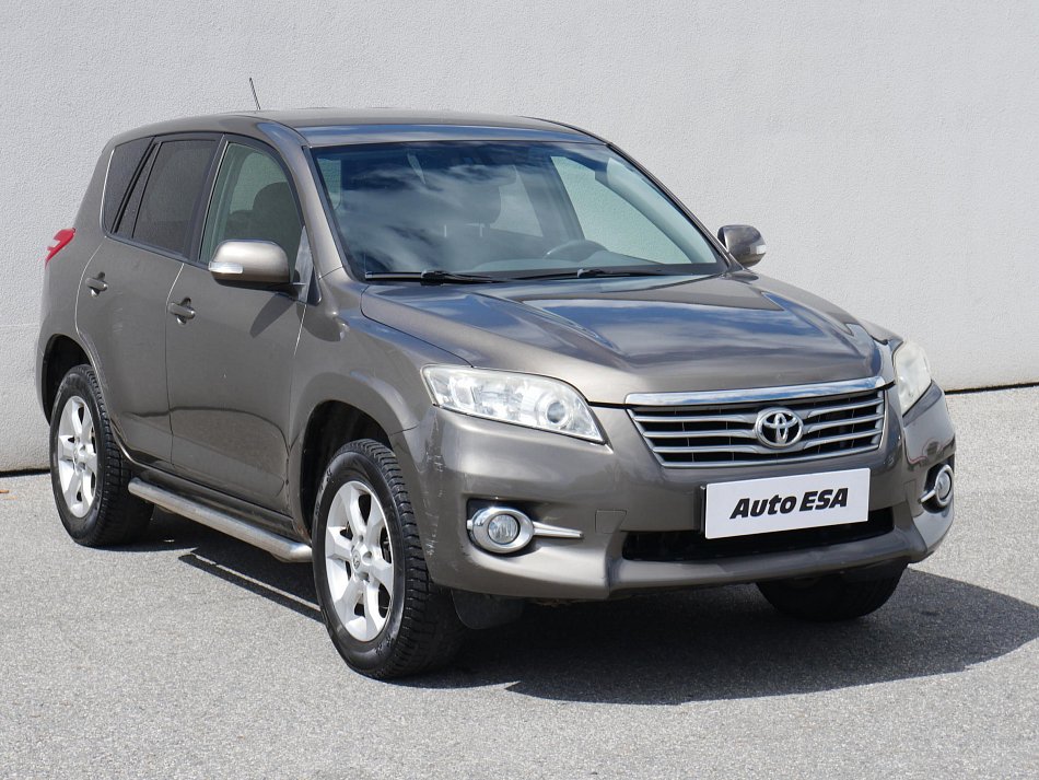 Toyota RAV4 2.0i  4X4