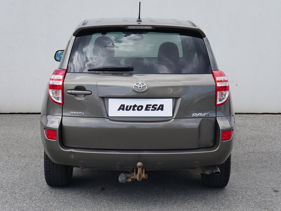 Toyota RAV4 2.0i  4X4