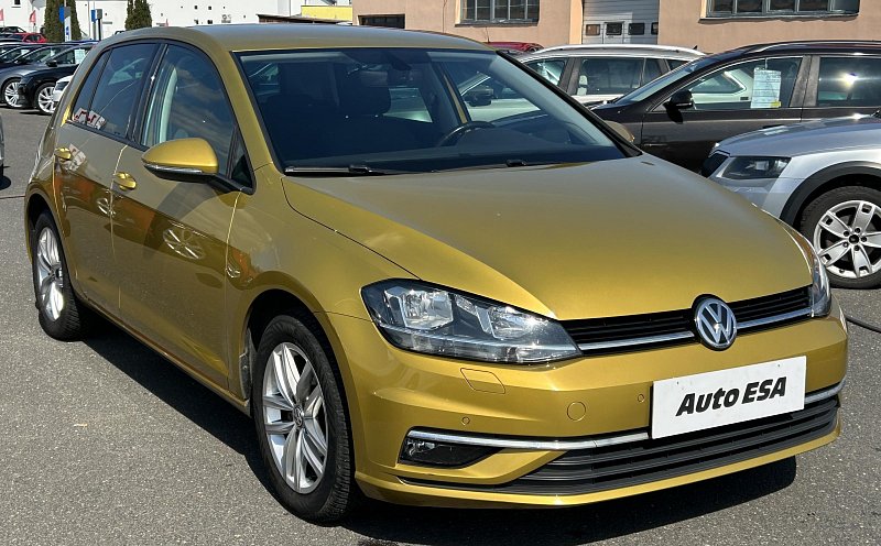 Volkswagen Golf 2.0TDi 