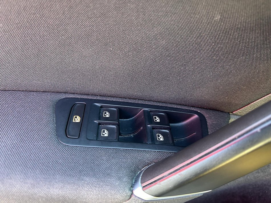 Volkswagen Golf 2.0TDi 