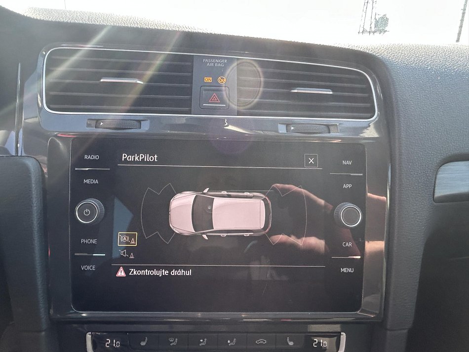 Volkswagen Golf 2.0TDi 