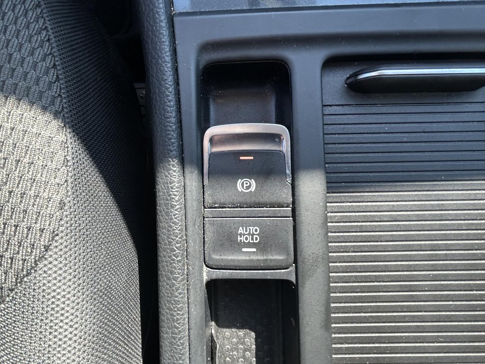 Volkswagen Golf 2.0TDi 