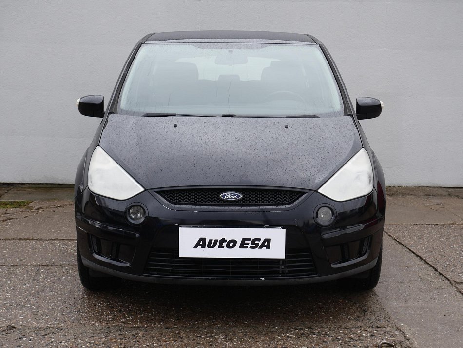 Ford S-MAX 2.0i 