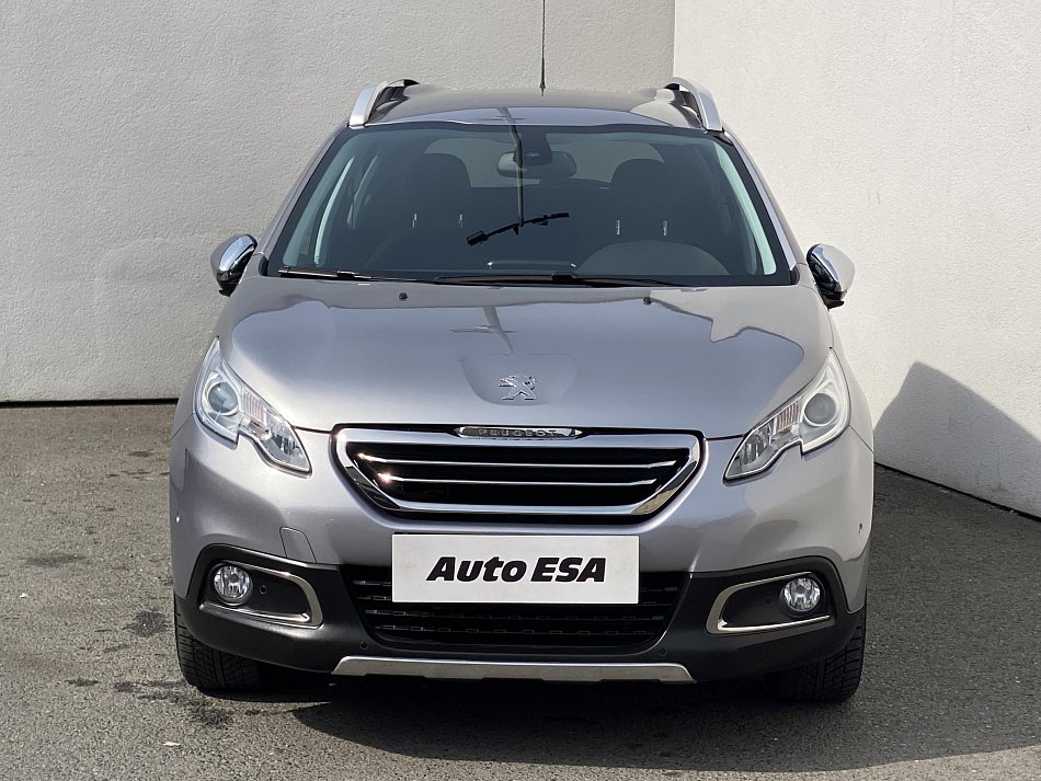 Peugeot 2008 1.2PT Crossway