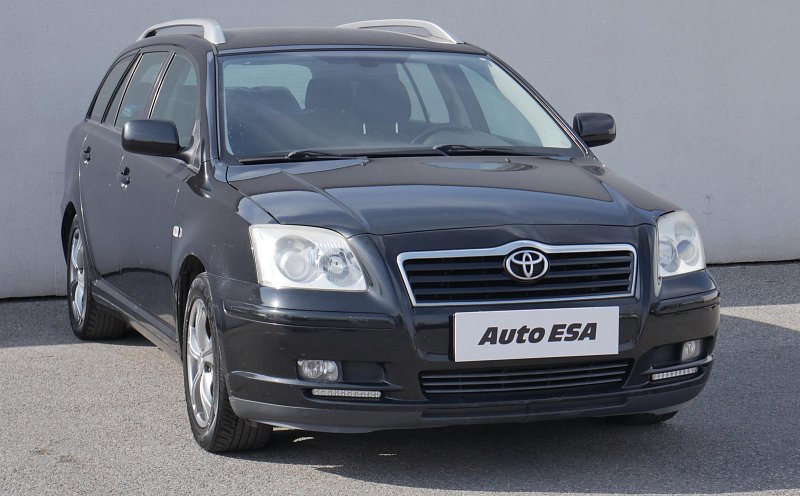 Toyota Avensis 1.8 i 