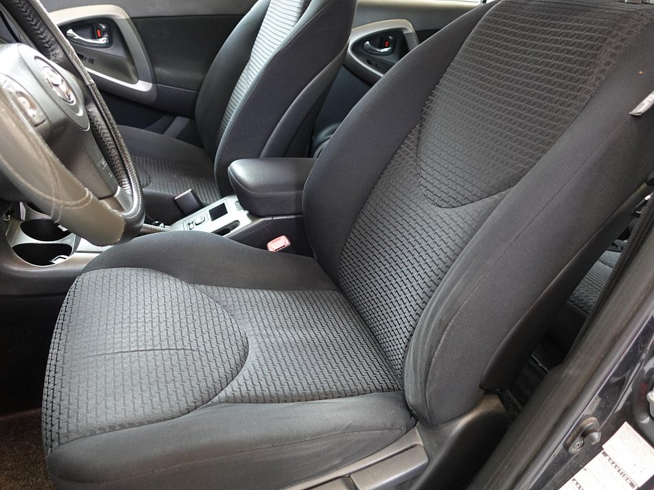 Toyota RAV4 2.2 D-CAT  4x4