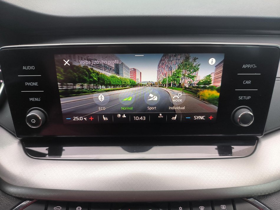 Škoda Octavia IV 1.5 TSi Ambition