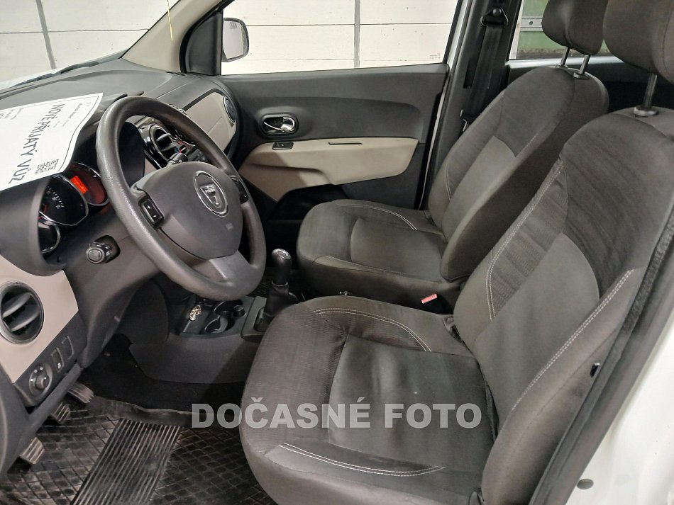 Dacia Lodgy 1.6i 