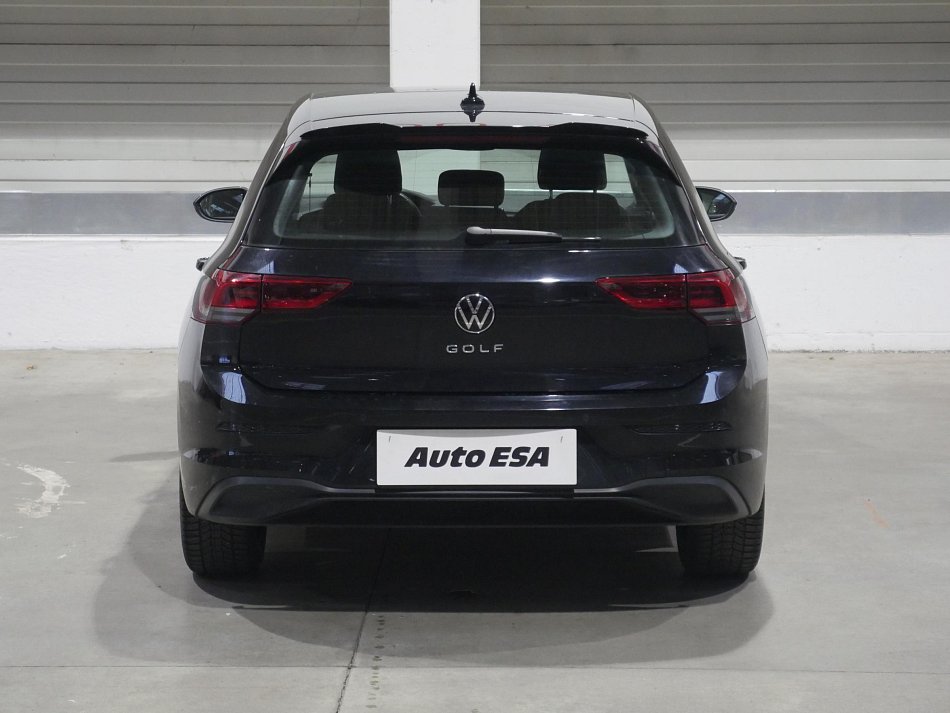 Volkswagen Golf 1.5 TSi 