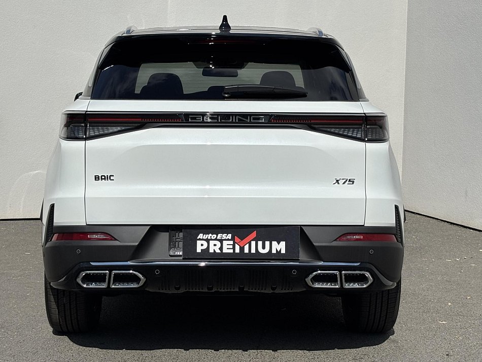 BAIC X75 1.5T 