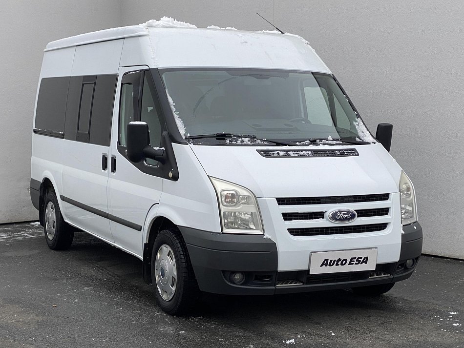 Ford Transit 2.2TDCi Trend L2H2 9míst