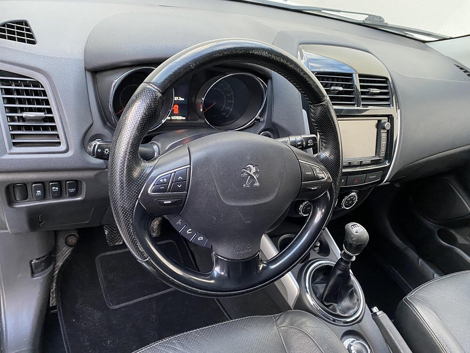 Peugeot 4008 1.6 HDi Style 4x4