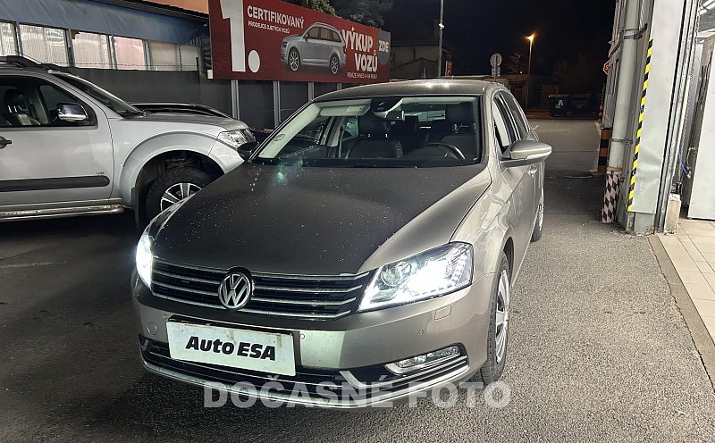 Volkswagen Passat 2.0 TDi Highline