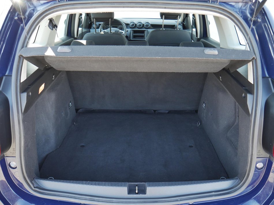 Dacia Duster 1.6i Access